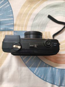 [Yashica MD-35F Motorwind Camera 📷]