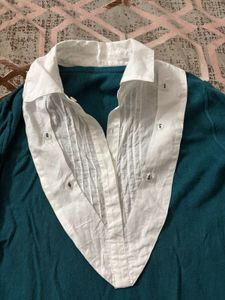 Teal V-Neck light Sweater with detachable Koler