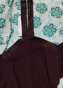 Madame halter neck wine top