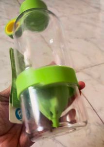 Juice Maker And Bottle 2 In 1