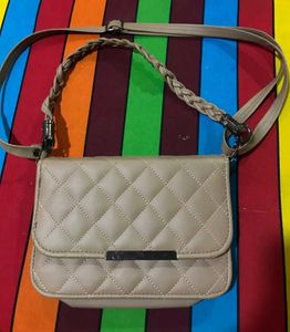 Nude Colour Slinbag