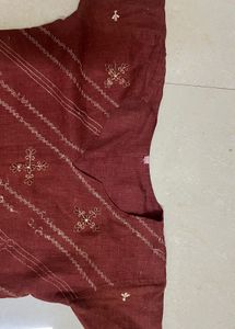 Beautiful Kurti. Size S And M Can Wear.