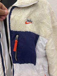 ✔️ Nike Puffer Jacket