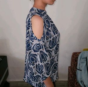 Floral Cold Shoulder Top
