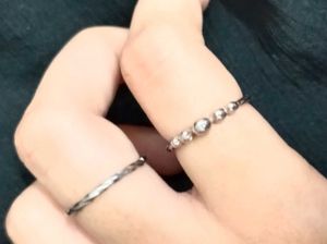 Set of rings