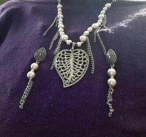 Chain Jewelry.