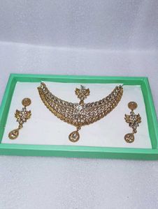 Blue Eyes Jewelry Set