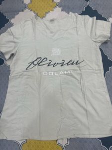 casual off white top
