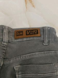 Women&#39;s Jeans - Grey Colour