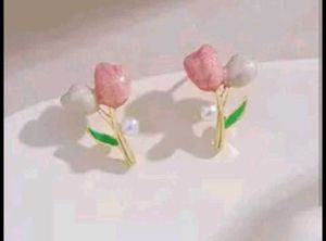 🌷Tulip Earrings🌷