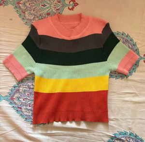 Cute stripped crop top