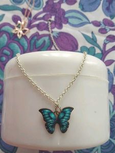 Rose Gold Bow &amp; Teal Butterfly Necklace Set