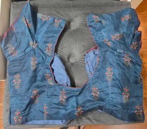 Elegant Floral Print Saree