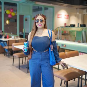 Croset of shoulder sleeves top