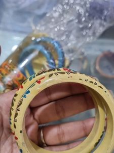 New Wooden Fancy Bangales  6 Pisces.. 2.6 Size ..