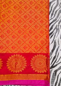 red colour saree