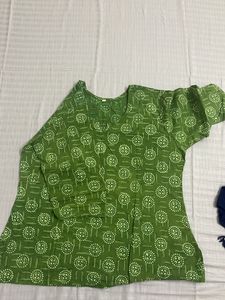 Blue And green kurti Size 42