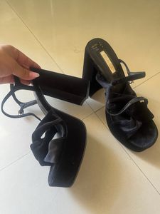 Black party Block Heel