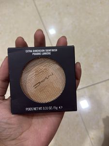 MAC Extra Dimension Highlighter