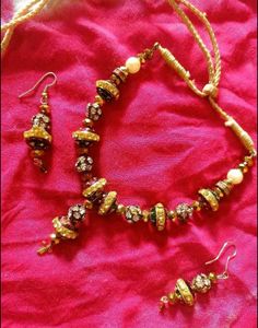 Traditional Necklace With Earing Set