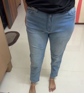 Light Wash Denim Jeans