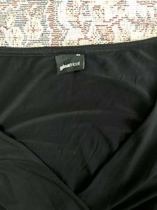Basic Black Cross Fitted Top.