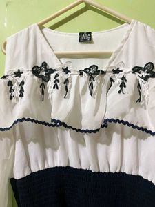 Chic Cold Shoulder Dress