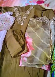 New Disign Kurta Pant Dupatta Set 🌈🍂
