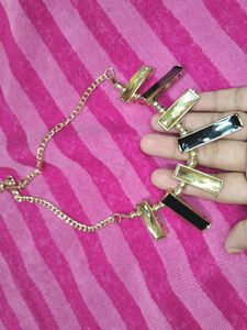 Black An Golden Pretty Necklece