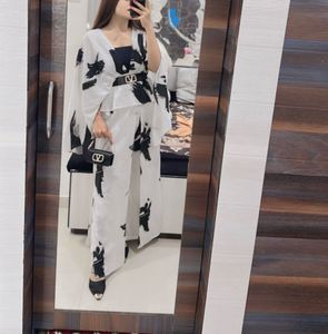 Stylish Co-ord Set Without Belt And Bag