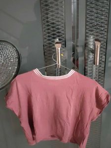 Extended Sleeves T Shirt