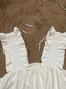 White Top With Liner Inside