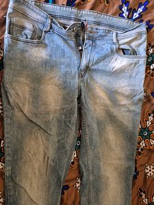 Light Wash Denim Jeans