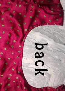 New Like Maroon Saare With Blouse(Size:-30).   Fall And Pico Done, Used It Like 1/2 Times With Absolutely No Defect 😊                                   ↙️