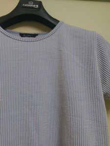 Zudio T-Shirt With Detailing