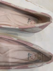 Kins Brand Textured Pumps