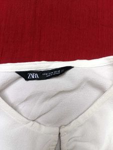 Zaraa Front Ruched Top