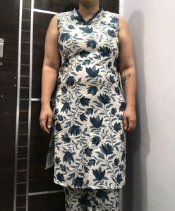 Floral Kurta White