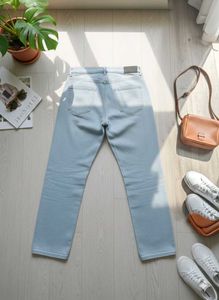 Light Wash Denim Jeans