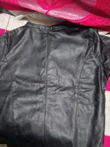 Chic Black Faux Leather Jacket