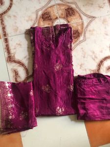 Beautiful Suit With Pant And Duppta