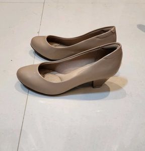 Modare Elegant Nude Heels