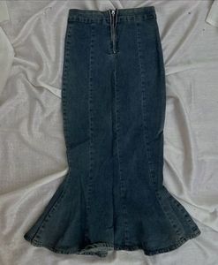 ‼️Y2K Mermaid Skirt🧜🏻‍♀️💕‼️