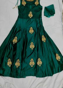Elegant Green Emborided Ethnic Gown