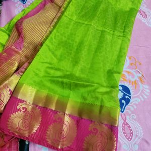 Green &amp; Pink Colour Saare