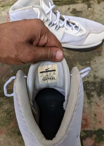 Nike Air Precision Basketball Shoes
