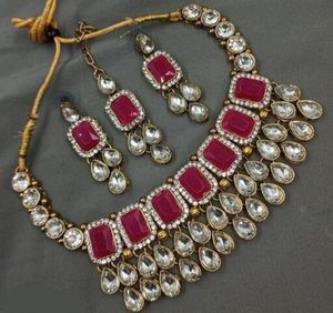 Jewellery Set ( DARK Pink)