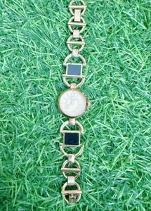 Fossil Watch With Gold Metal Strap
