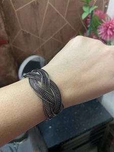 Beautiful Black Ring Bracelet Set