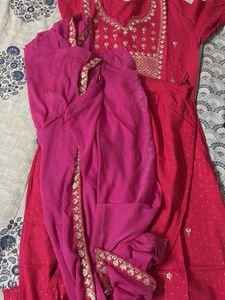 Elegant Pink Embroidered Kurta Set